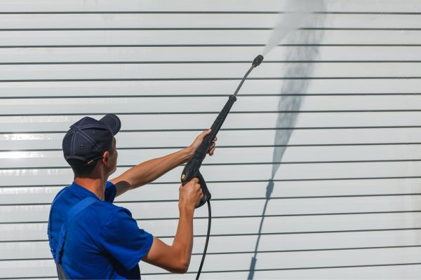 Siding Washing in Keller