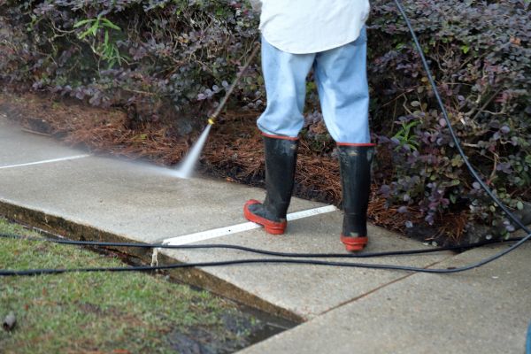 Sidewalk Washing in Keller