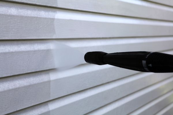 Condo Siding Power Washing in Keller