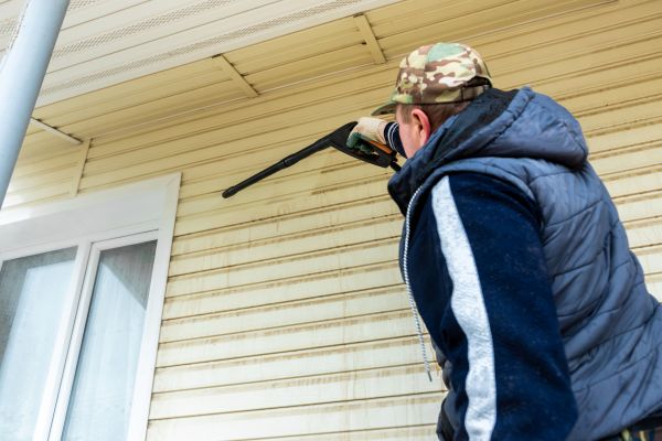 Vinyl Siding Pressure Cleaning in Keller